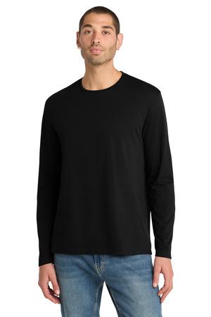 District Perfect Weight Long Sleeve Tee. DT105