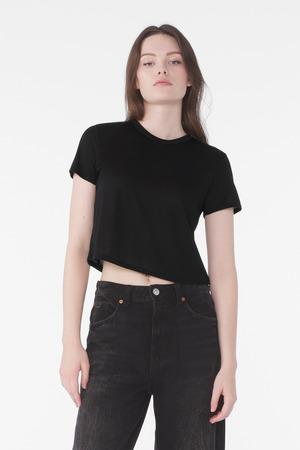 BELLA+CANVAS Women's Flowy Cropped Tee BC8882