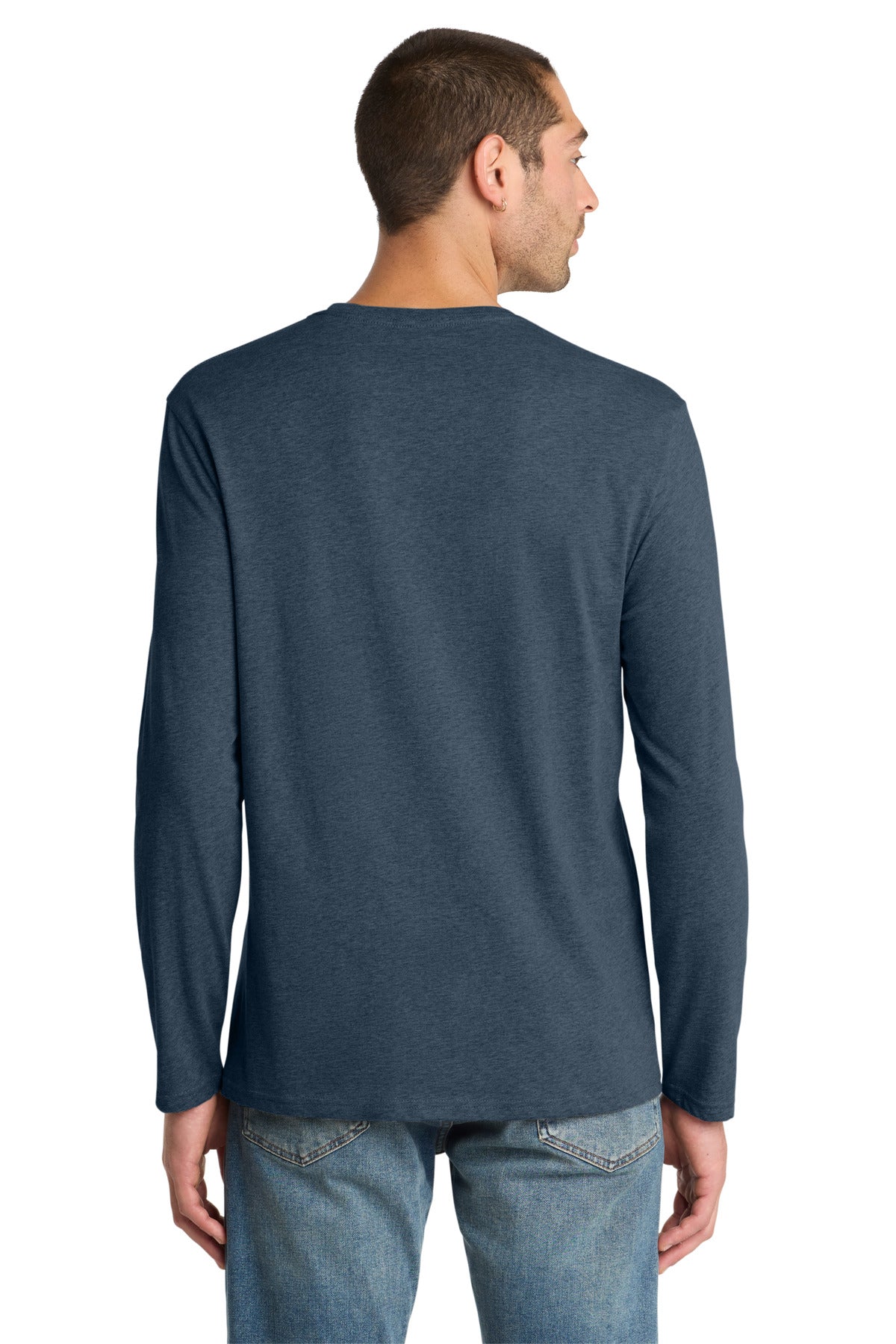 District  Perfect Weight Long Sleeve Tee. DT105