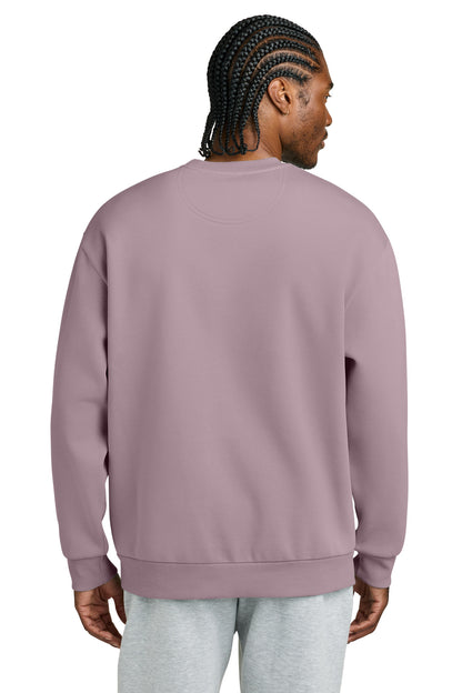 District V.I.T. Heavyweight Fleece Crew DT6154