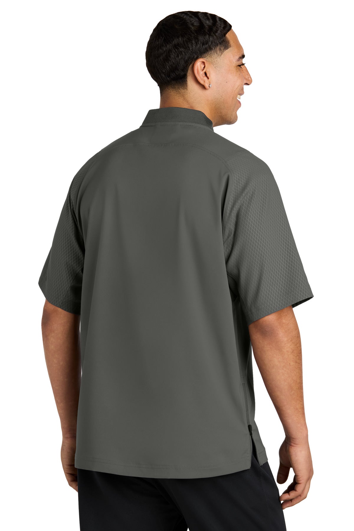 New Era  Cage Short Sleeve 1/4-Zip Jacket. NEA600