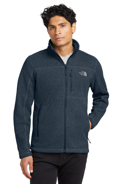 The North Face  Sweater Fleece Jacket. NF0A3LH7