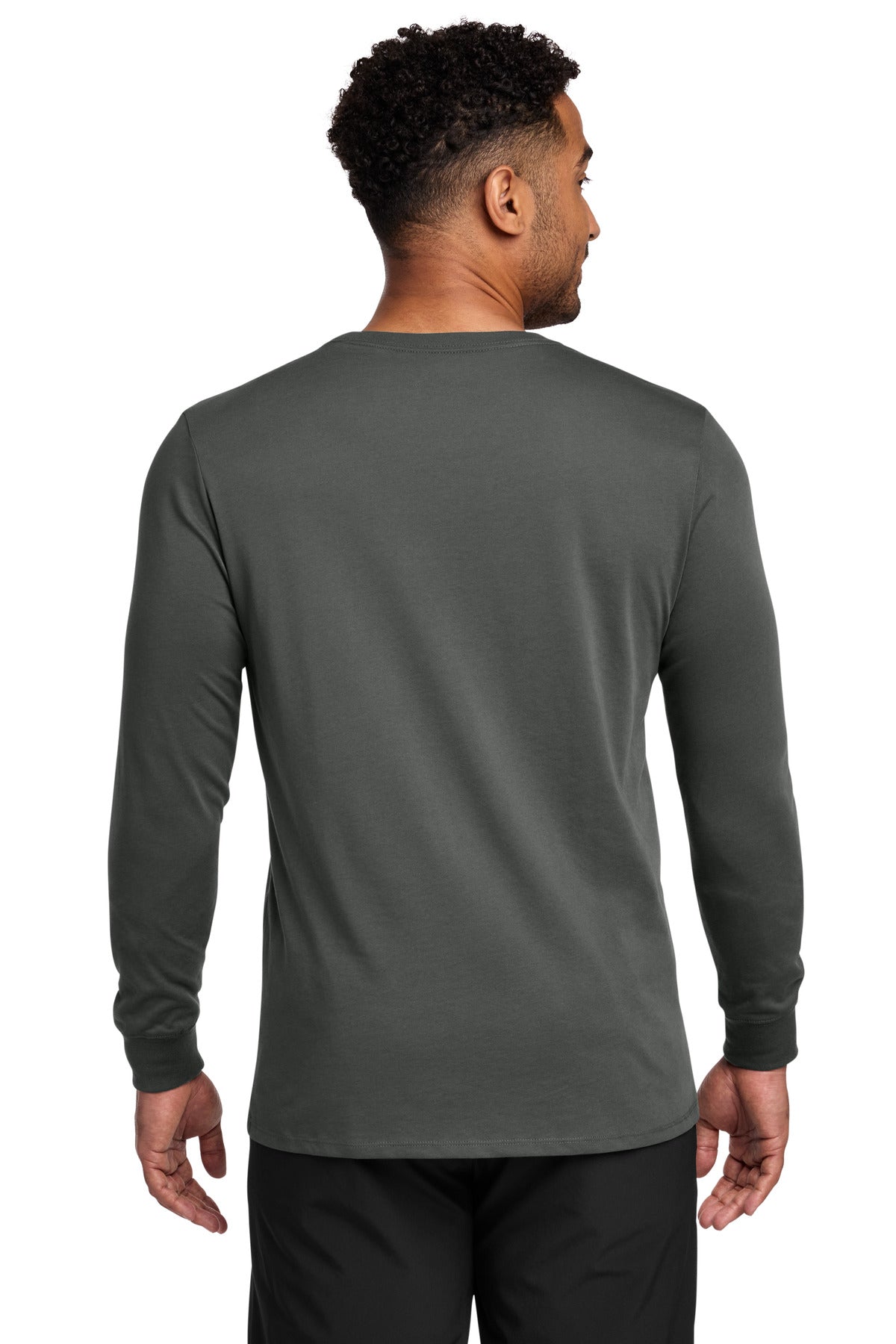 Nike Dri-FIT Cotton/Poly Long Sleeve Tee. NKBQ5230