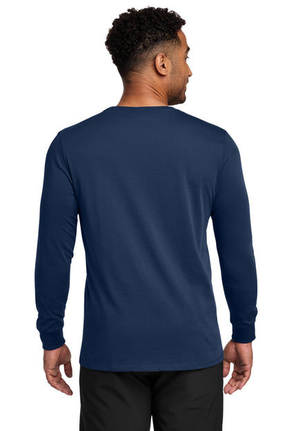 Nike Dri-FIT Cotton/Poly Long Sleeve Tee. NKBQ5230