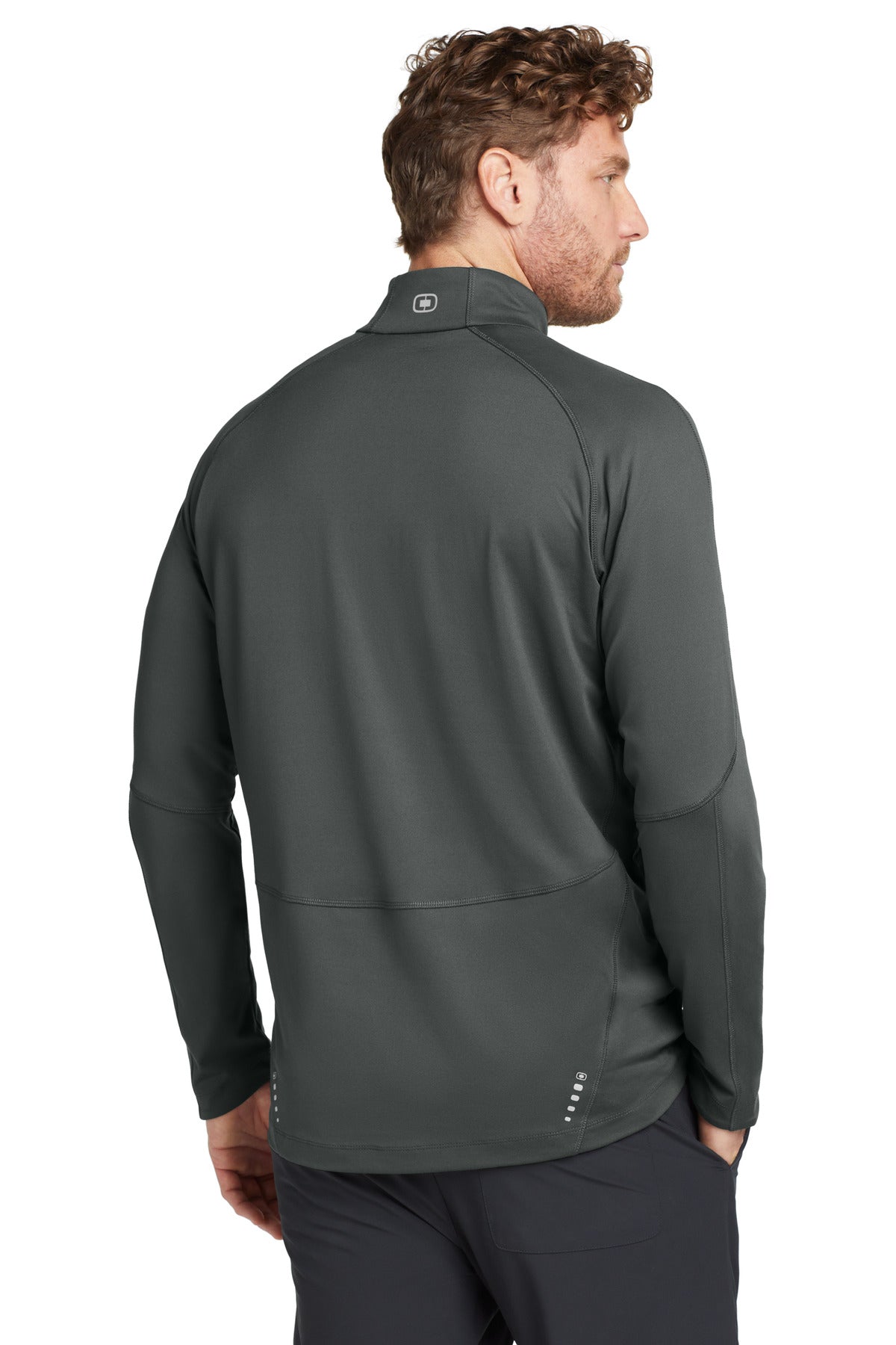 OGIO Radius 1/4-Zip. OE550