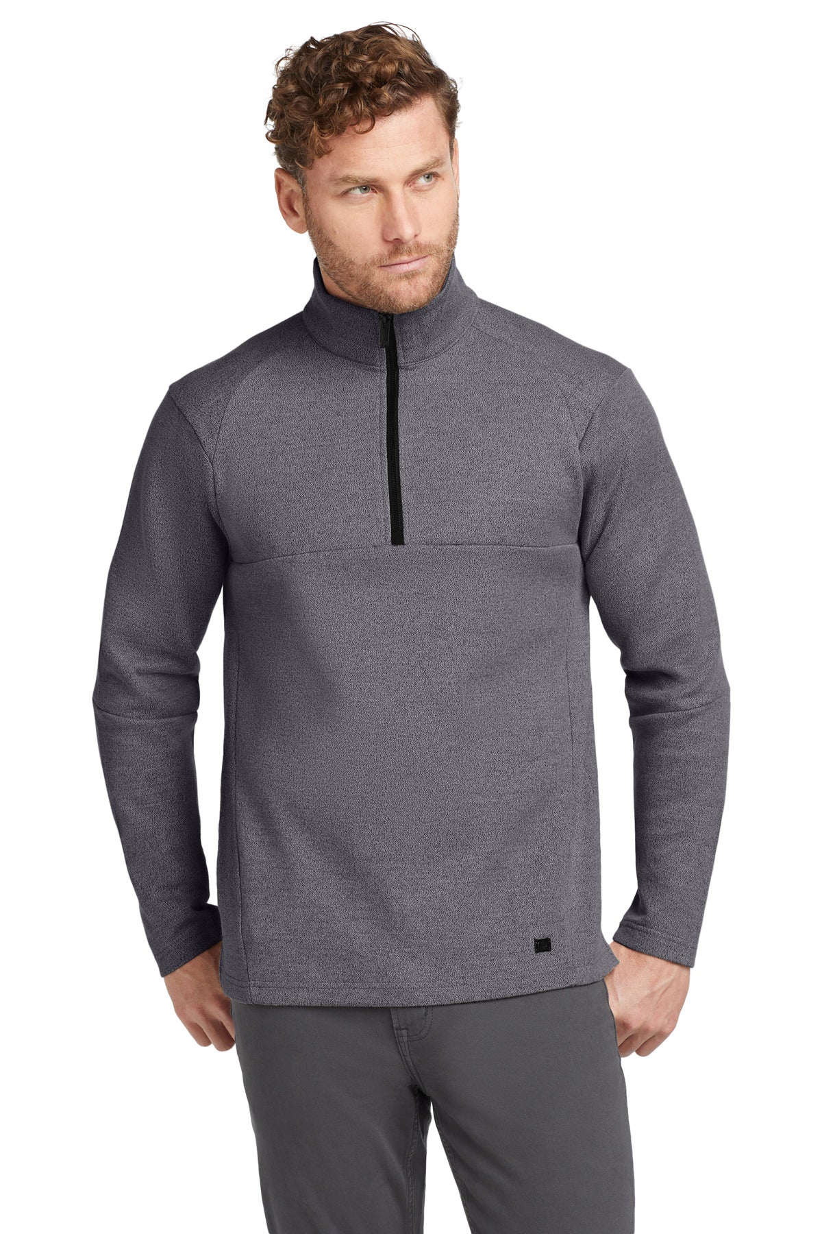 OGIO  Transition 1/4-Zip. OG821